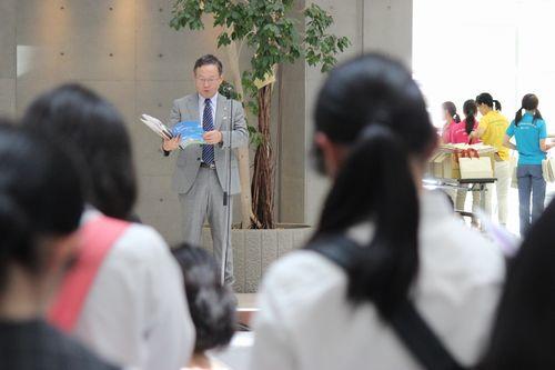 04.入試広報部長説明.JPG