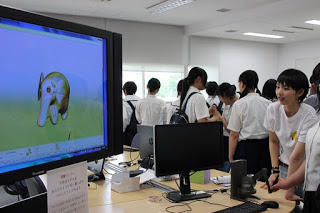 ⑥体験コーナー（造形デザイン学科）.jpg