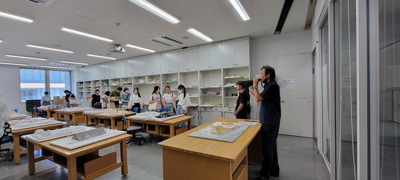 kenchiku_06.jpg
