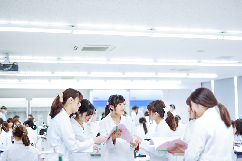 地域連携プロジェクトワークで実践力と創造力を高める｜安田女子大学 生物科学科