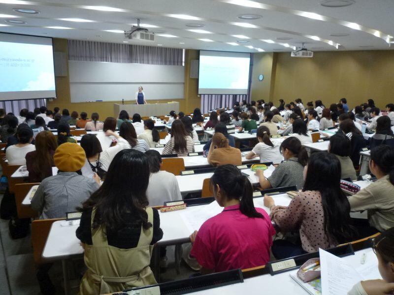 nichibun20191004_02.jpg
