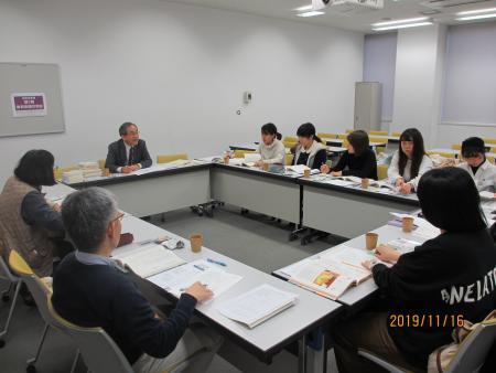nichibun20191118_01.jpg