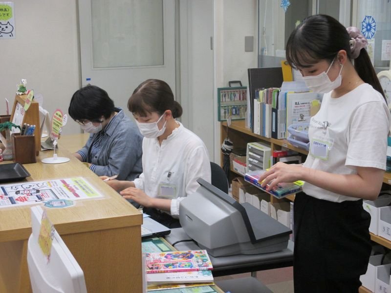 nichibun20220106_04.jpg