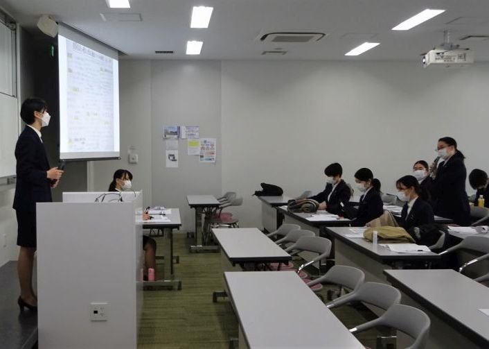 nichibun20220128_01.jpg