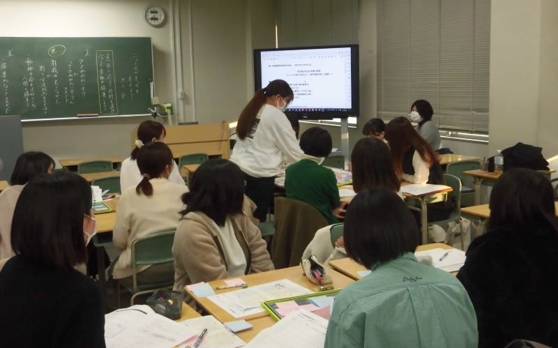nichibun20230329_03.jpg