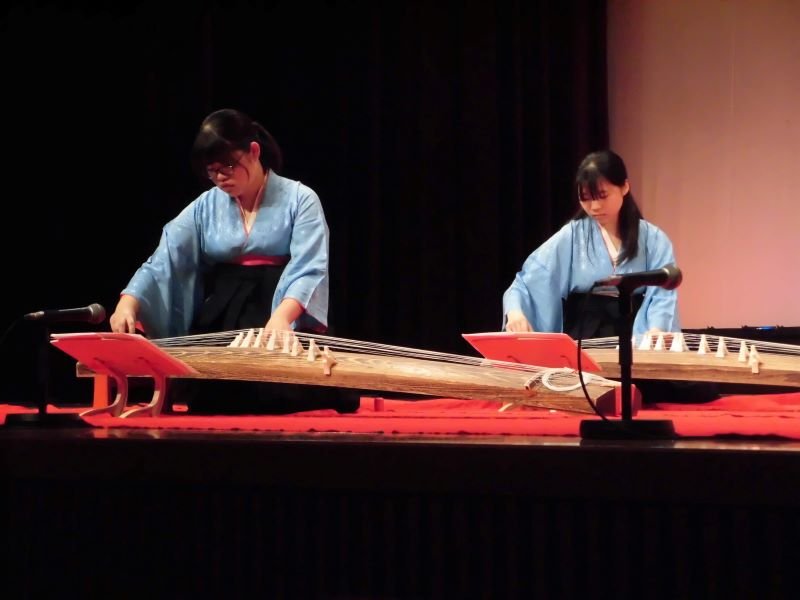 【写真③】箏曲部800CIMG9730.jpg
