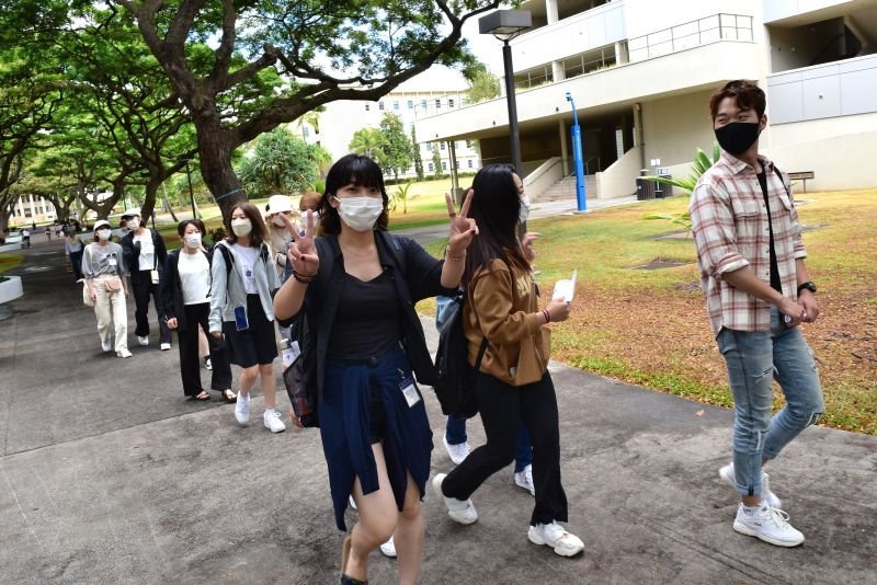 ハワイ大学で初日のオリエンテーション｜安田女子大学国際観光ビジネス学科