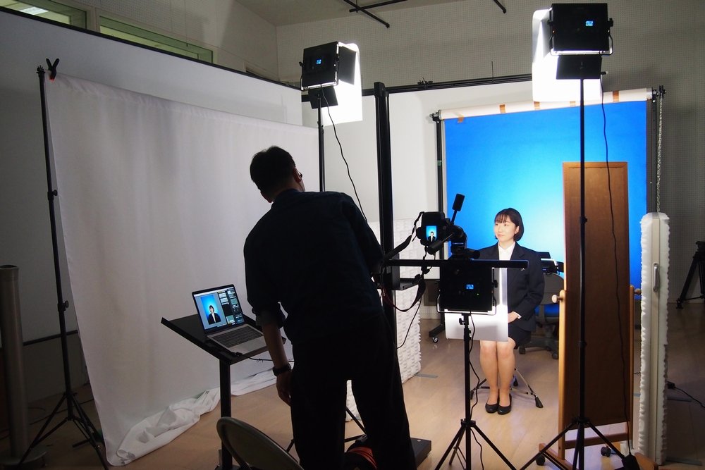 20201104_studio_2.jpg