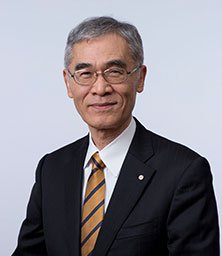 学校法人安田学園　理事長　瀬山敏雄写真