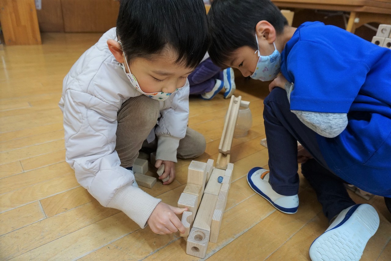 ジャンプ台を作る 安田幼稚園安東園舎