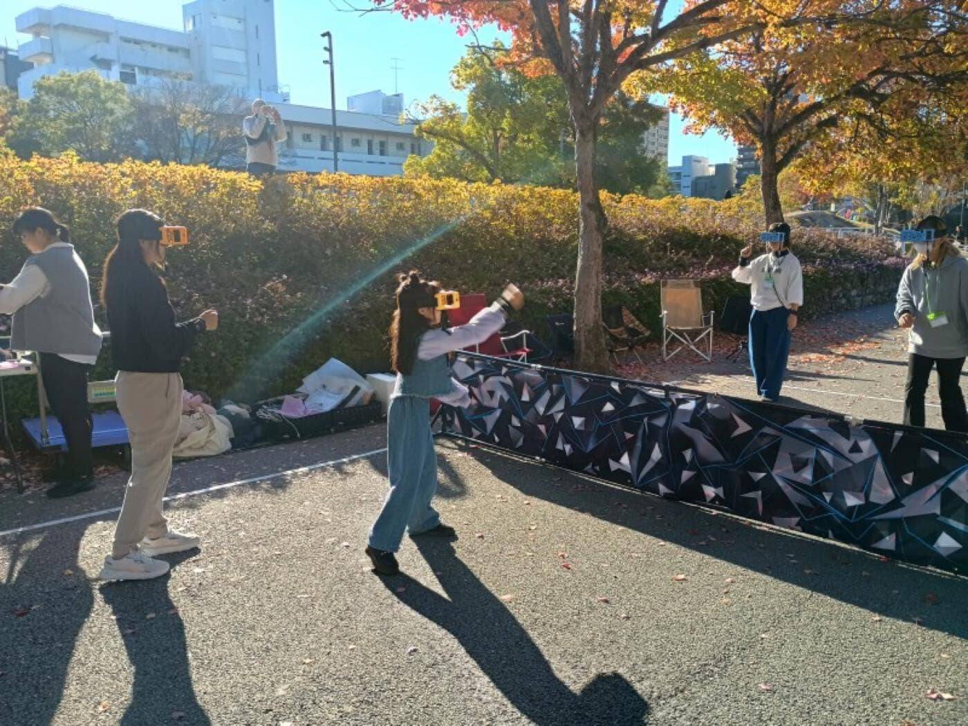 マルシェに出展し、来場者と一緒にHADOを対戦